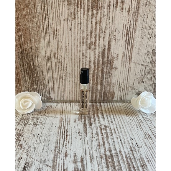 Brand new Louis Vuitton exclusive bundle - Picture 4 of 9